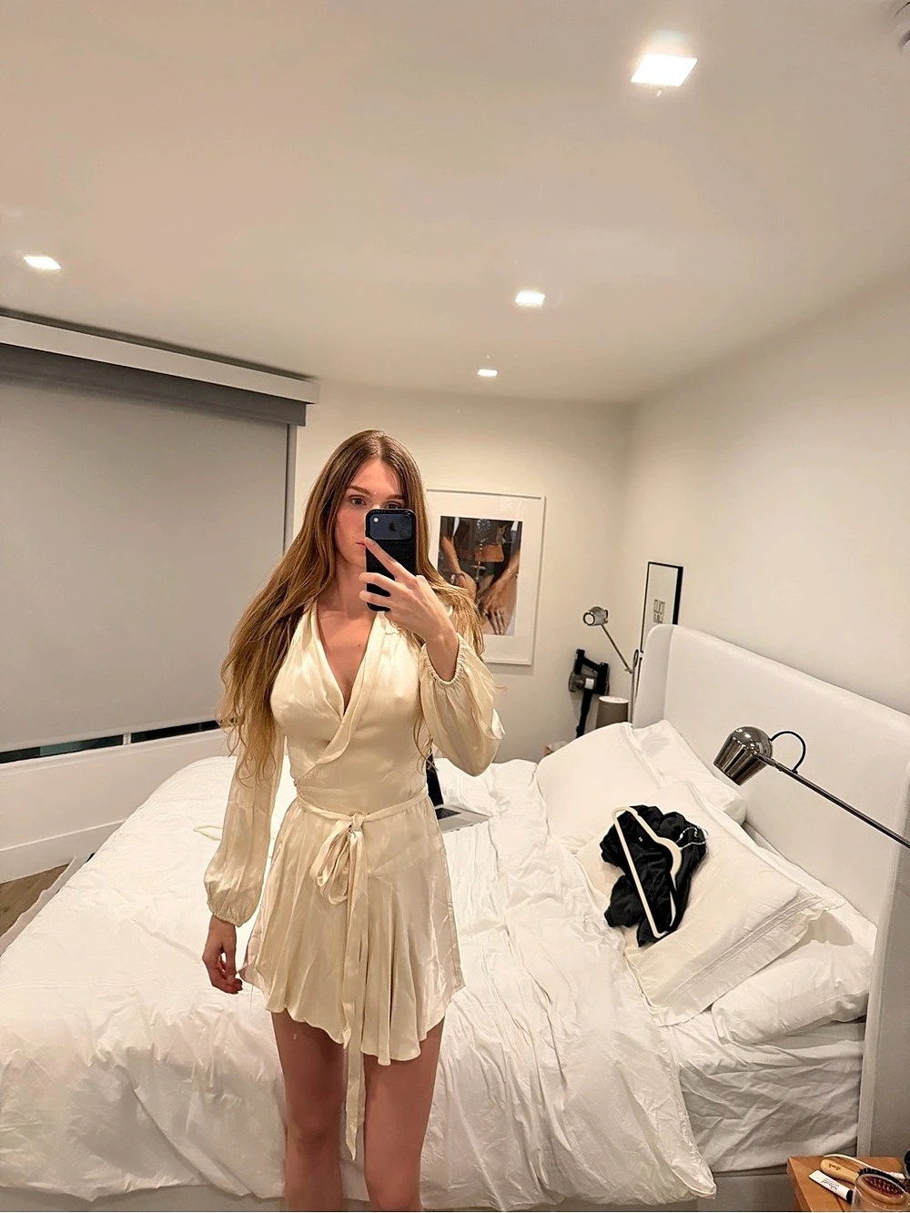 SHONA JOY Mini Wrap Dress in Cream Size 6 Like New
